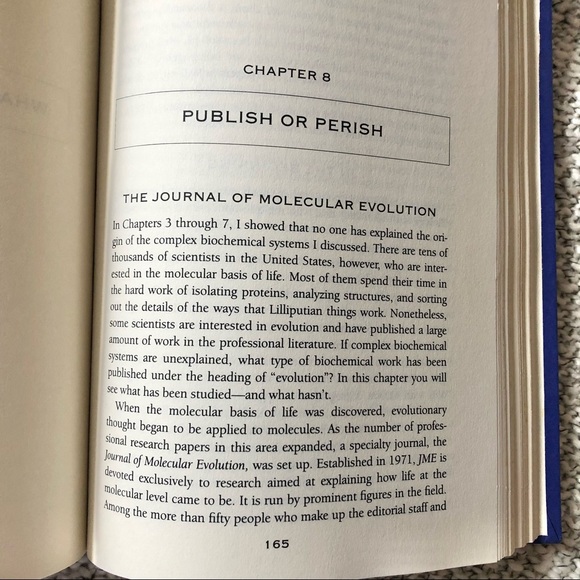 🔥Darwin’s Black Box - hard cover - Picture 7 of 9